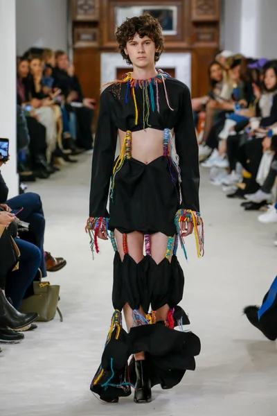 Look 45